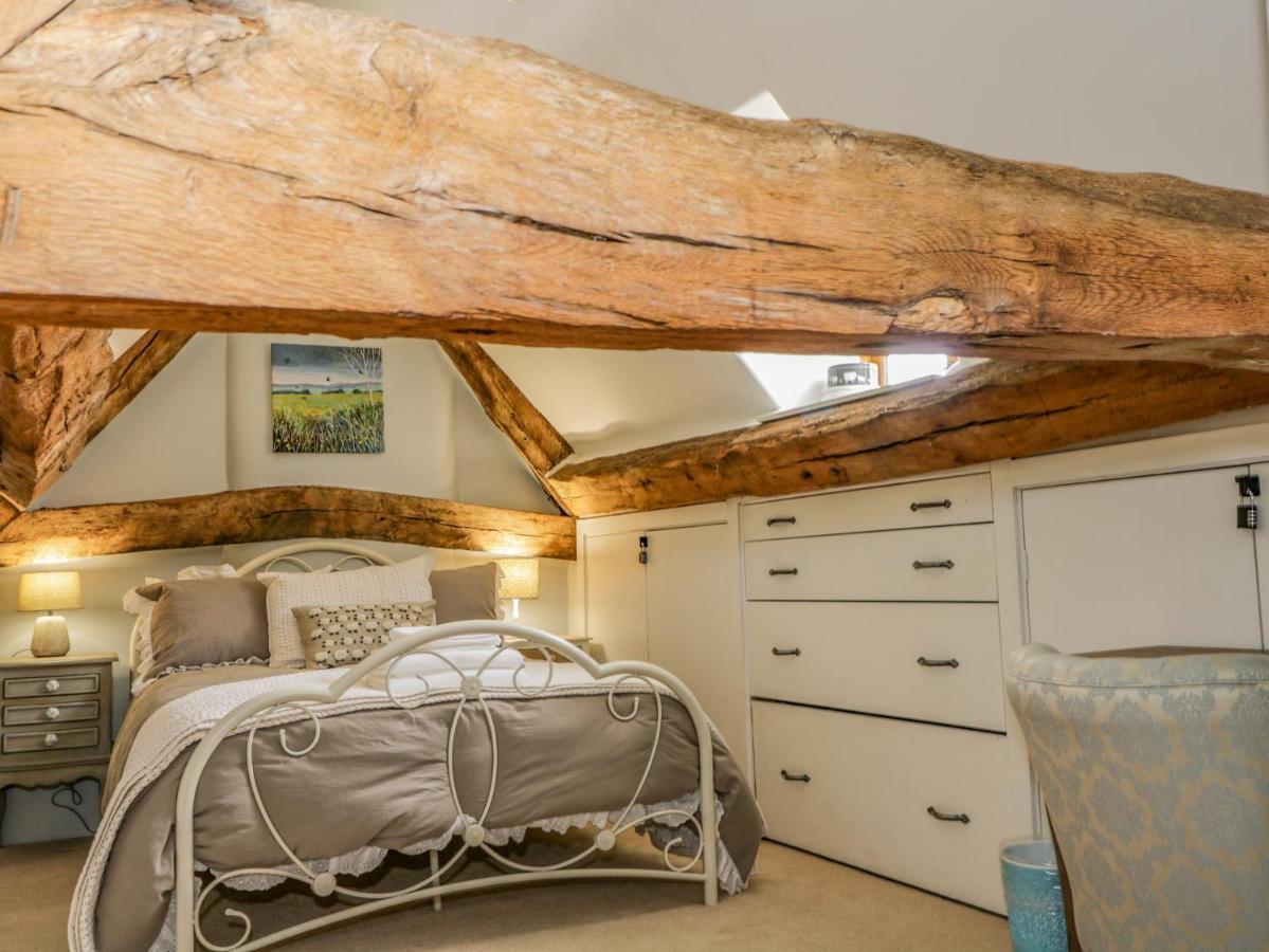 Fox Den Cottage Castle Combe Ngoại thất bức ảnh