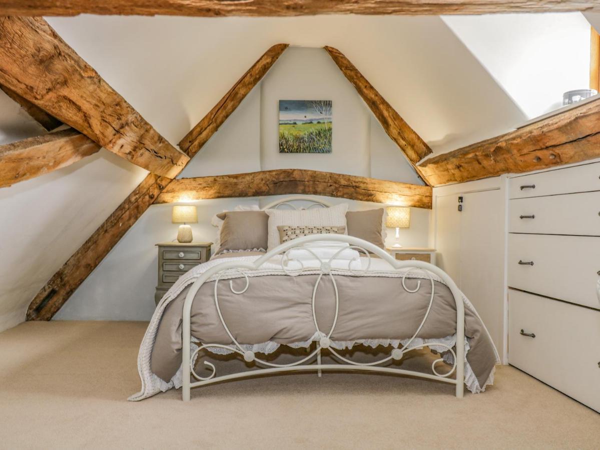 Fox Den Cottage Castle Combe Ngoại thất bức ảnh