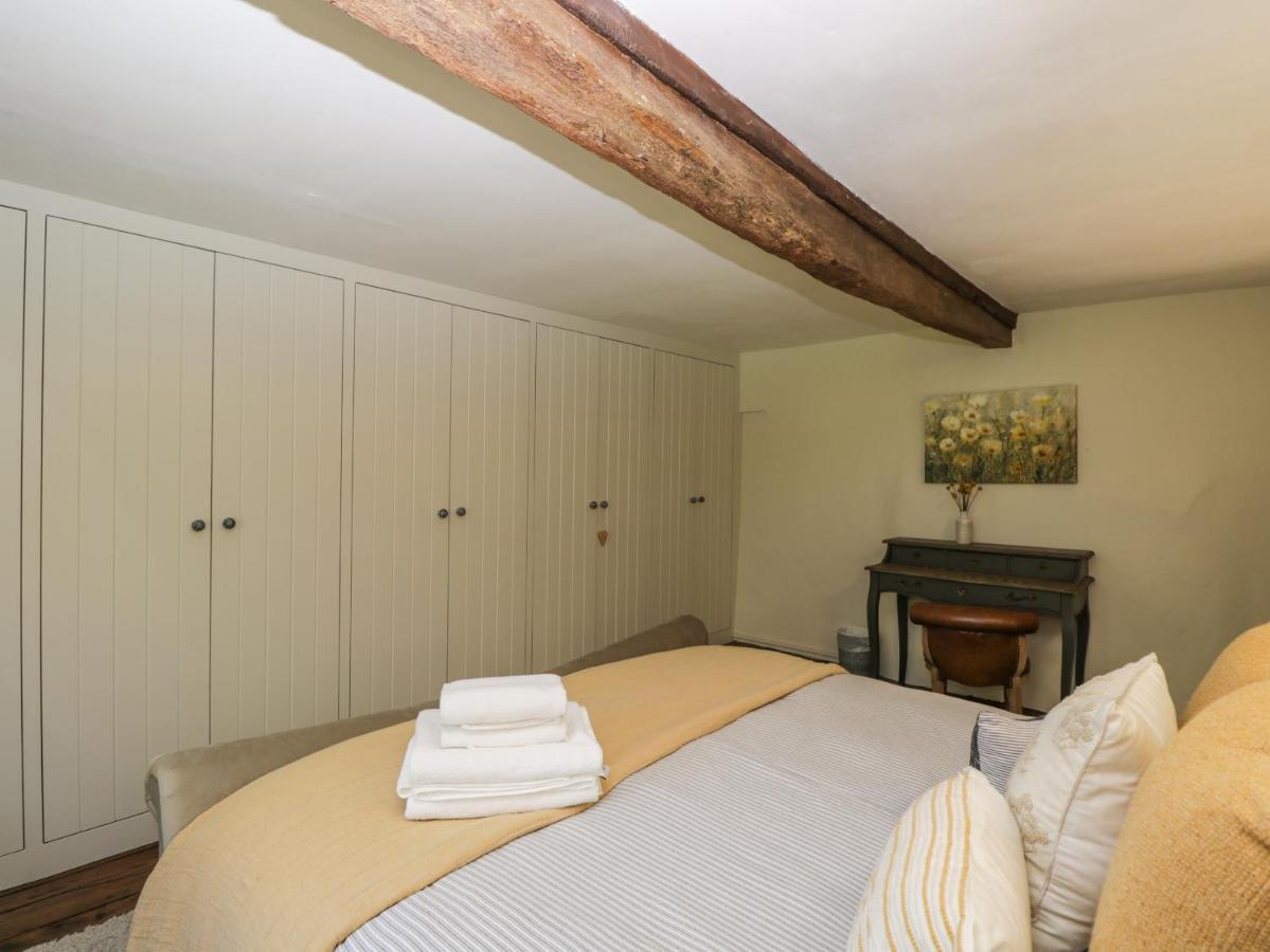 Fox Den Cottage Castle Combe Ngoại thất bức ảnh