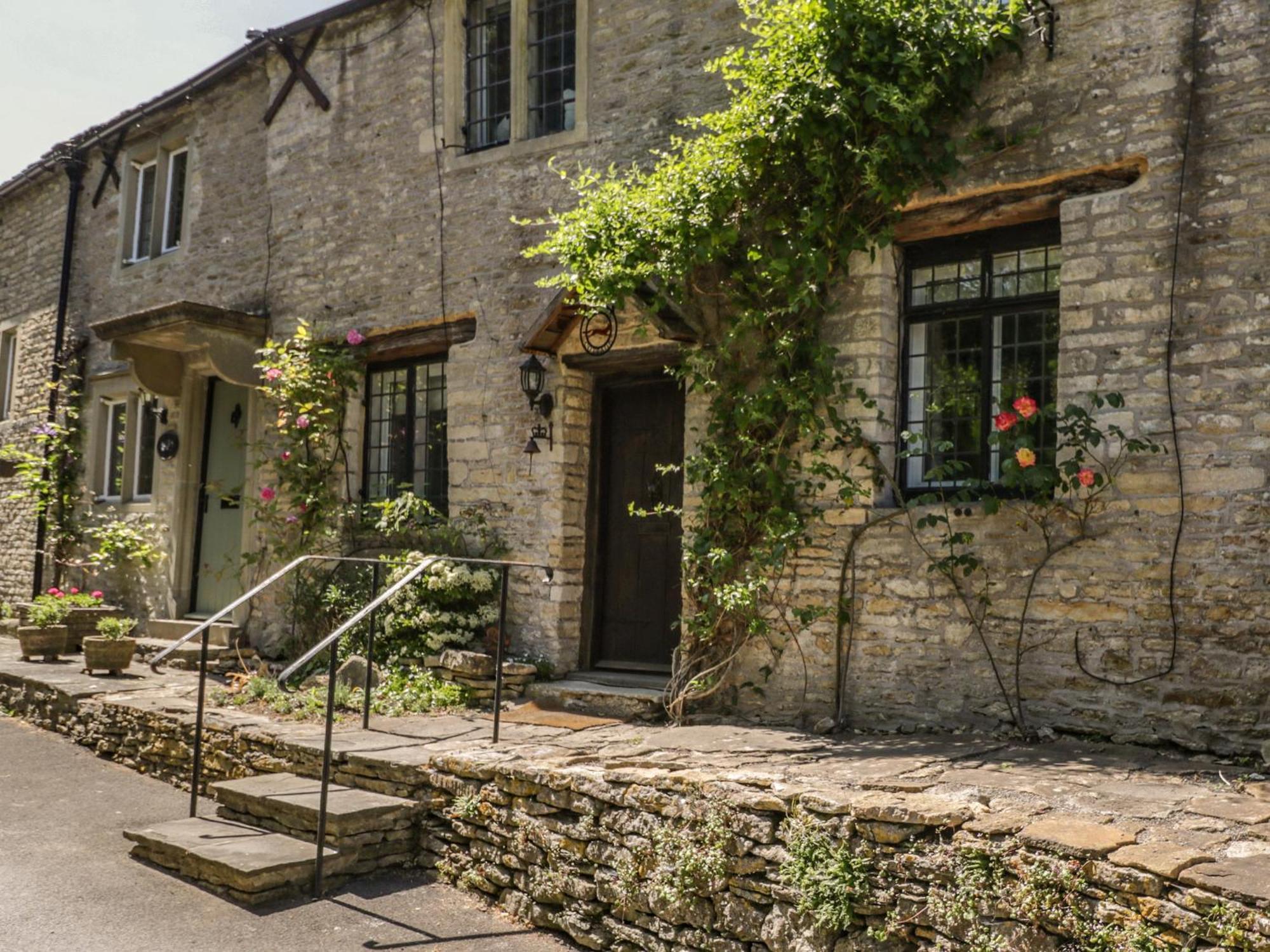 Fox Den Cottage Castle Combe Ngoại thất bức ảnh